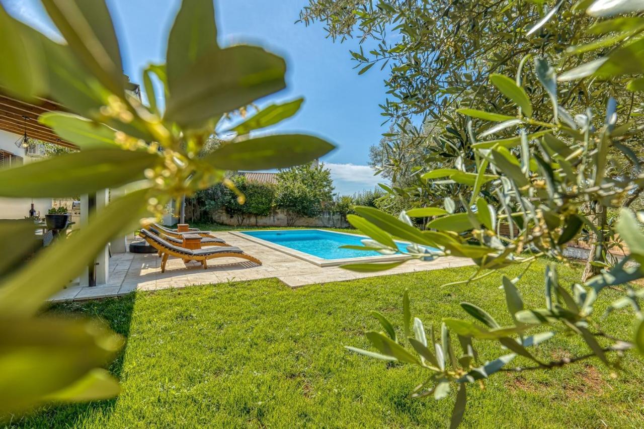 Villa Agatta With Private Pool Smoljanci Εξωτερικό φωτογραφία